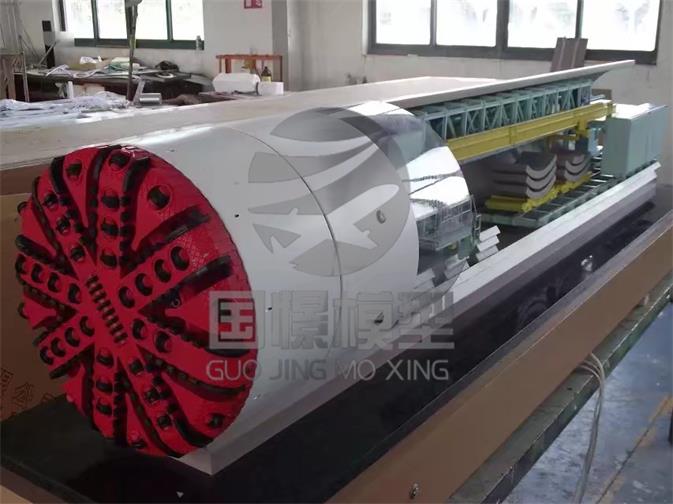 巴彦卓尔盾构模型