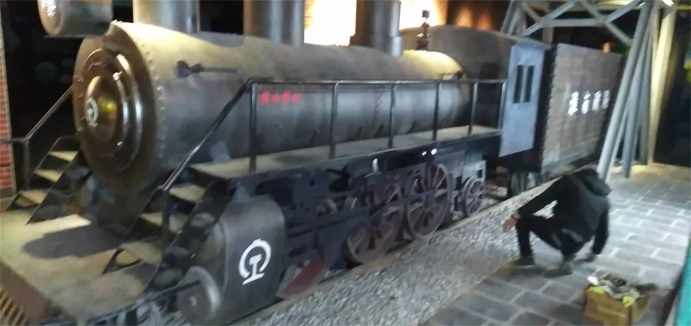 巴彦卓尔蒸汽火车模型